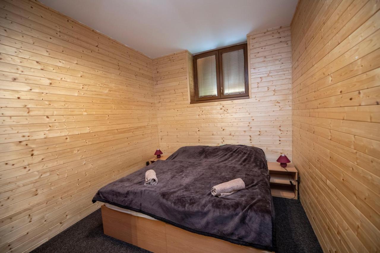 Apartment Panelcz Uhercice (Znojmo)
